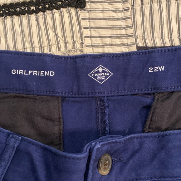 St. John’s Bay 22 Chino pants - Picture 3 of 8